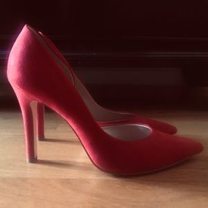 Jenn Ardor Red Pumps